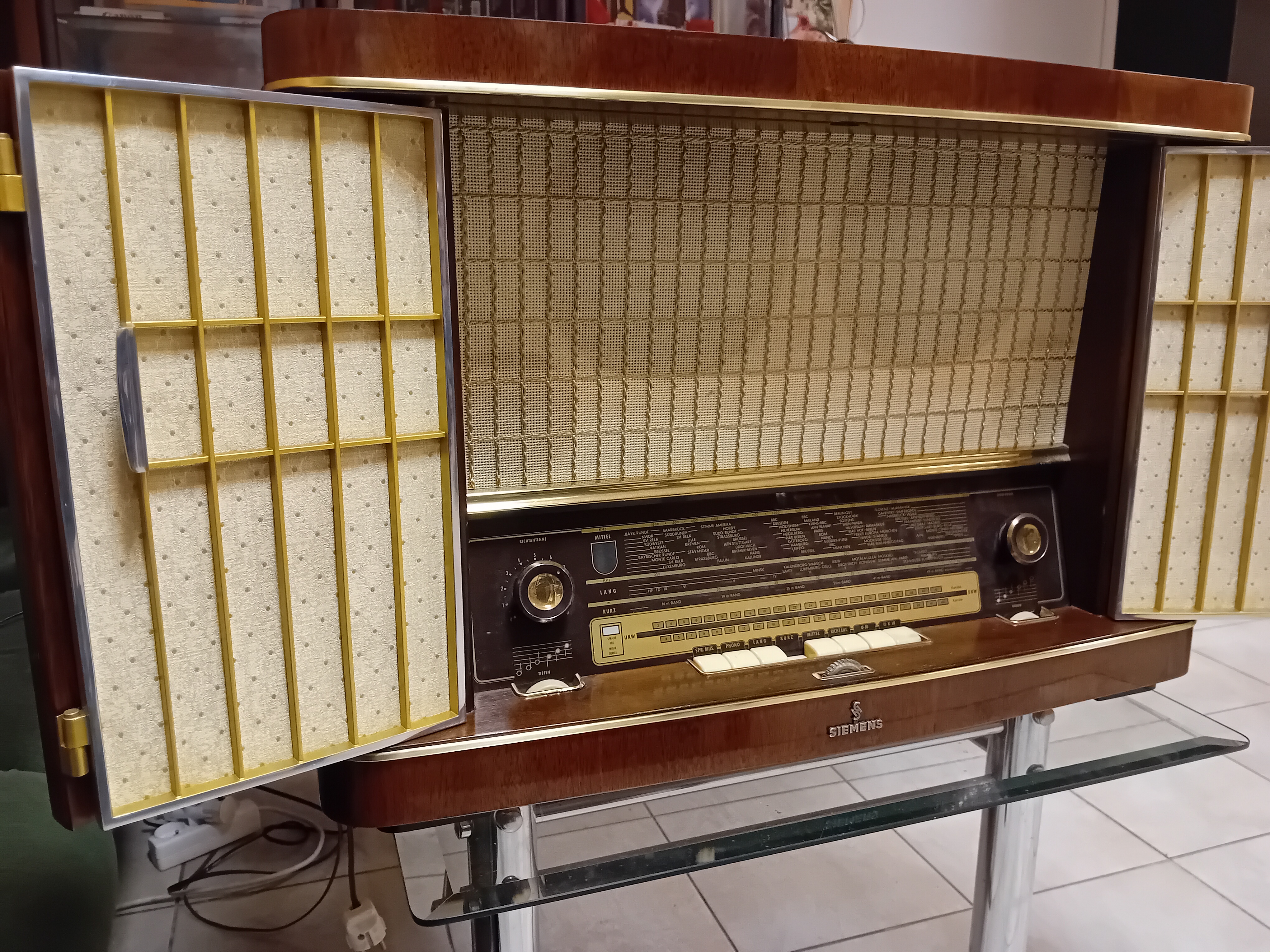 Old - Radio  